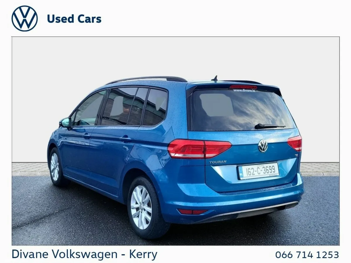 Volkswagen Touran MPV, Diesel, 2016, Blue