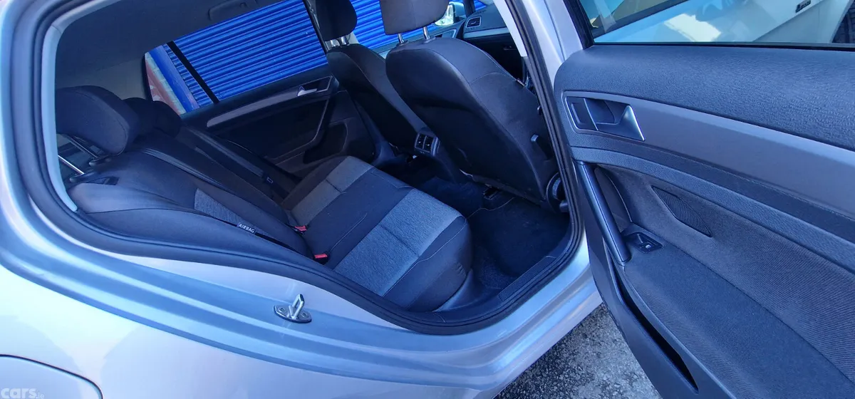 Volkswagen Golf Hatchback, Petrol, 2014, Silver
