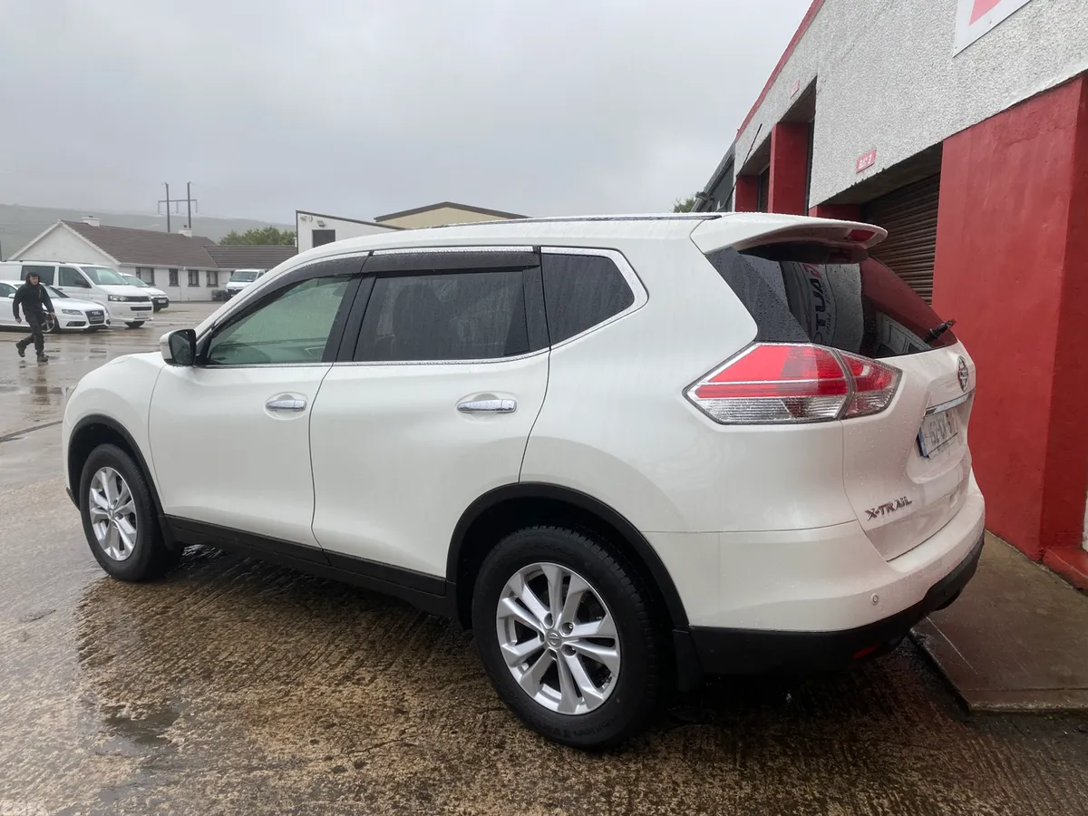 Nissan X-Trail SUV, Diesel, 2015, White
