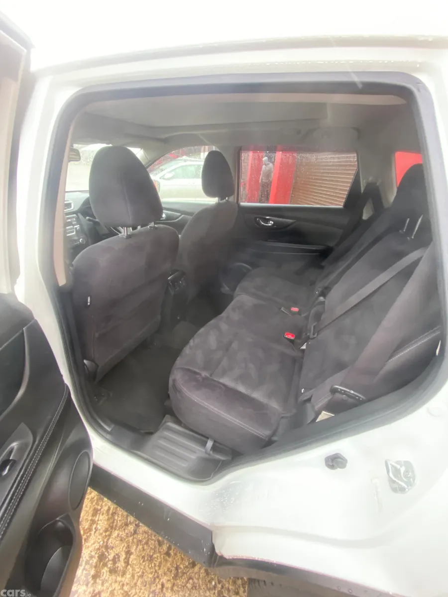 Nissan X-Trail SUV, Diesel, 2015, White