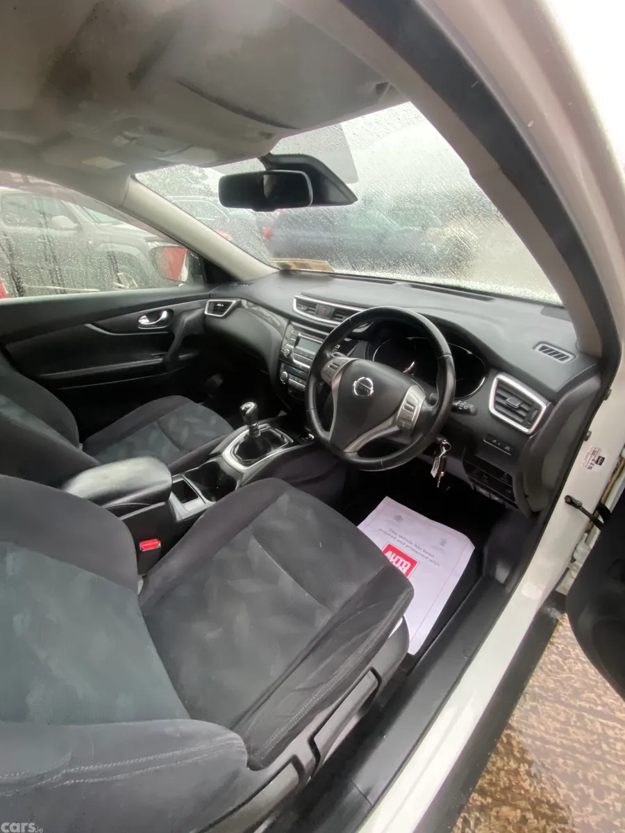 Nissan X-Trail SUV, Diesel, 2015, White