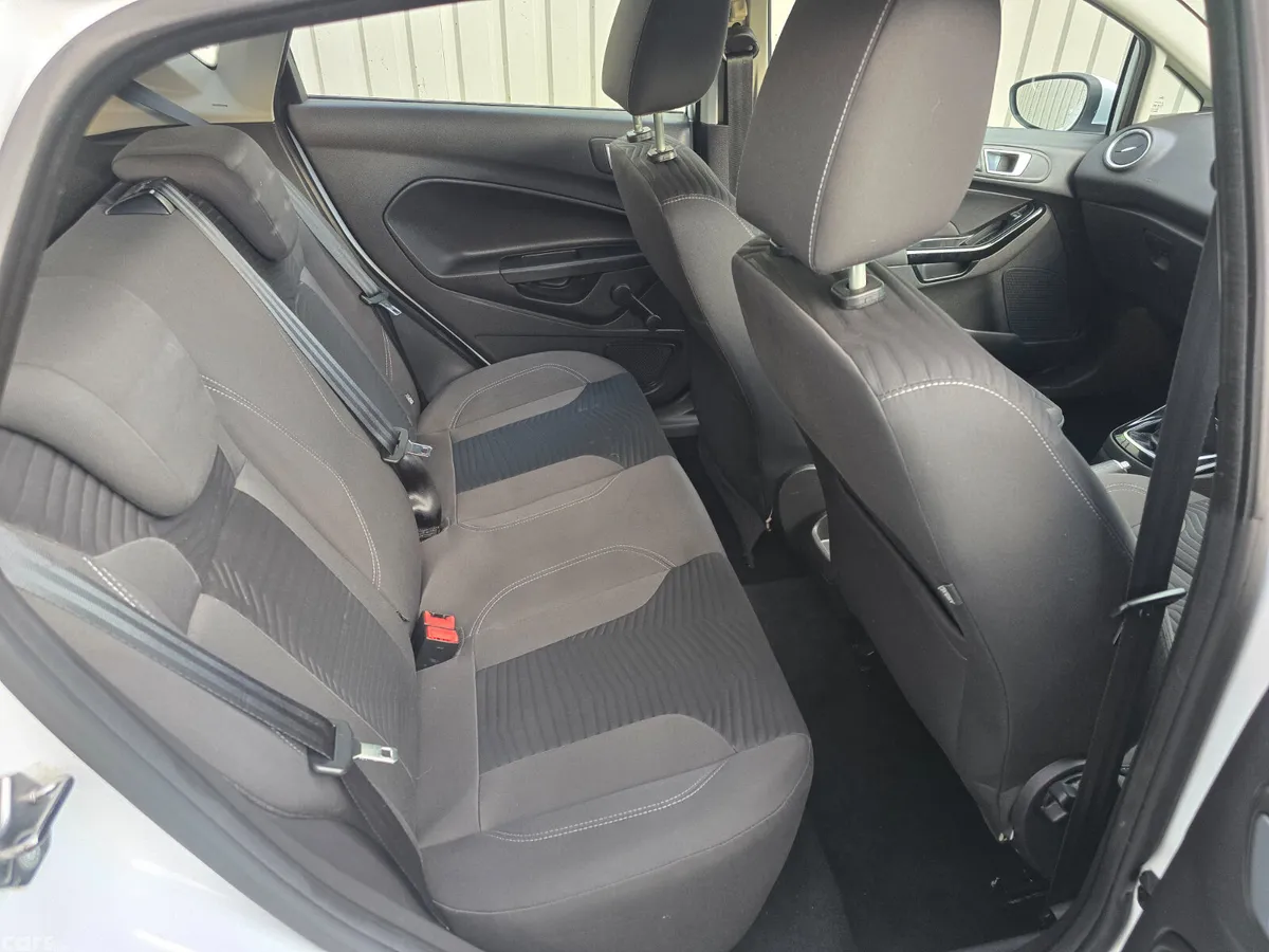 Ford Fiesta Hatchback, Petrol, 2016, White