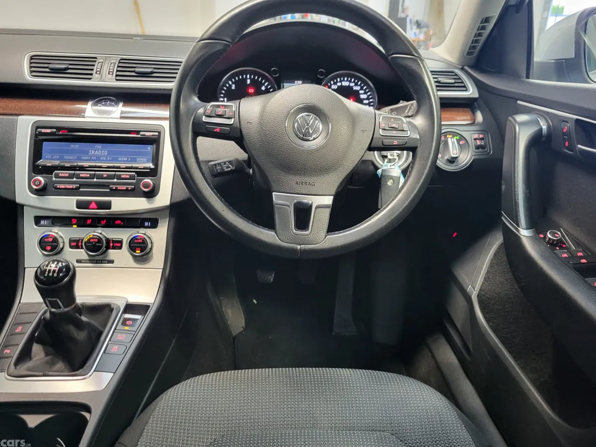 Volkswagen Passat Estate, Diesel, 2014, Silver