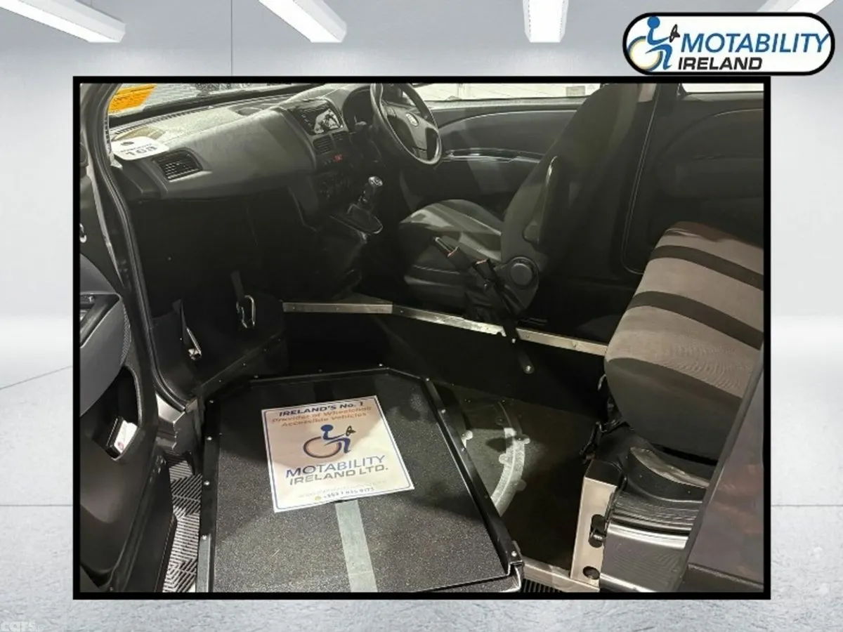 Fiat Doblo MPV, Petrol, 2020, Grey