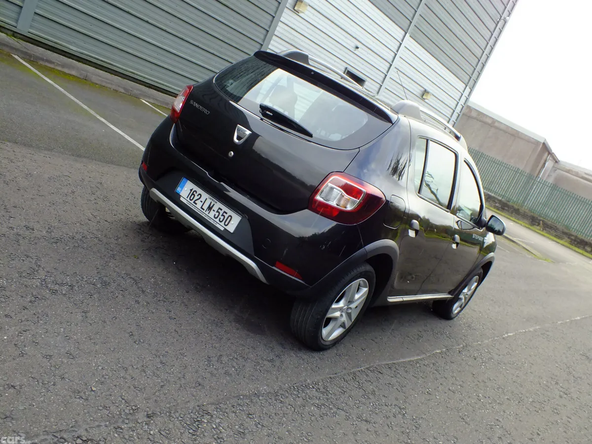 Dacia Sandero Stepway Hatchback, Diesel, 2016, Black