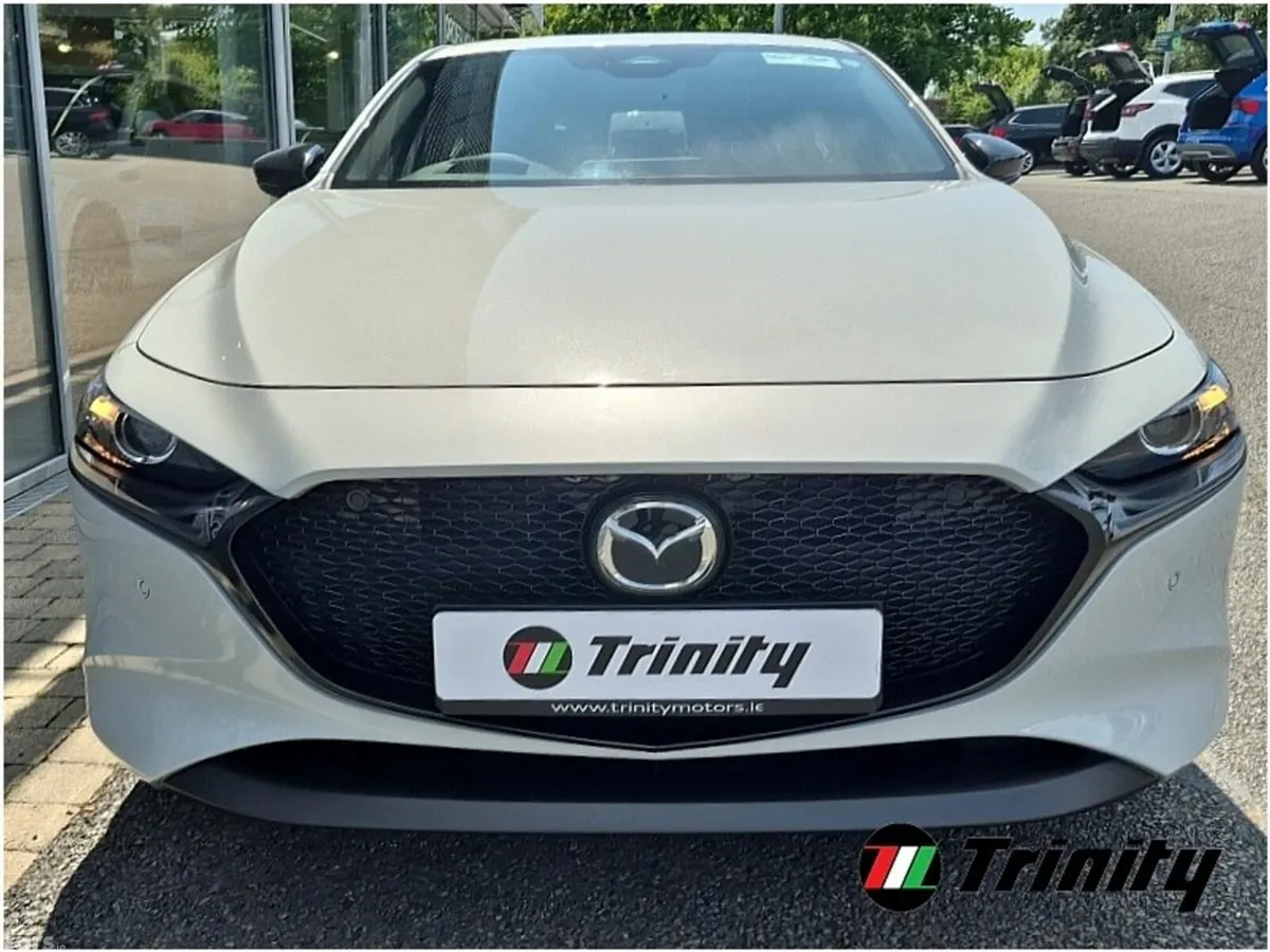 Mazda Mazda3 Hatchback, Petrol, 2027, Silver