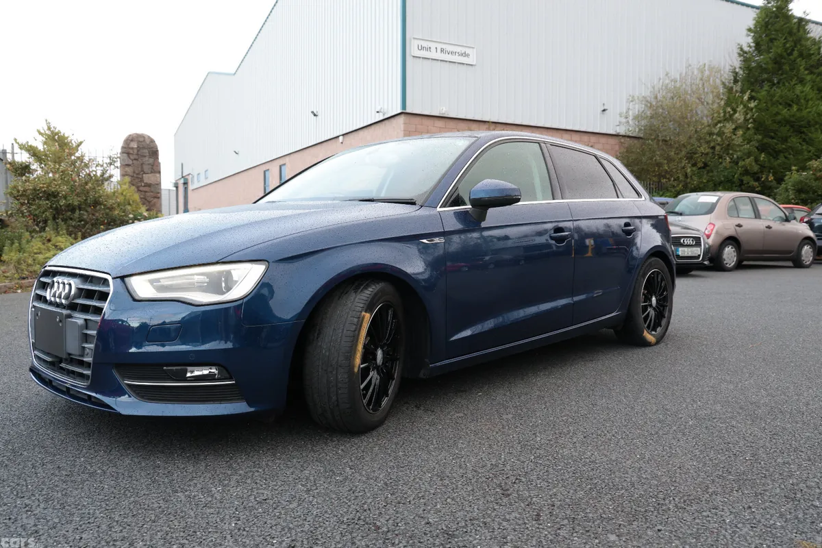 Audi A3 Hatchback, Petrol, 2015, Blue
