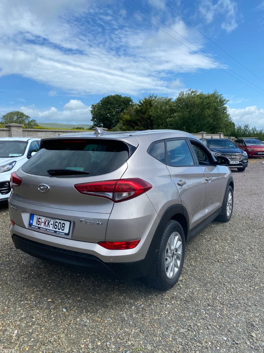 Hyundai Tucson SUV, Diesel, 2016, White