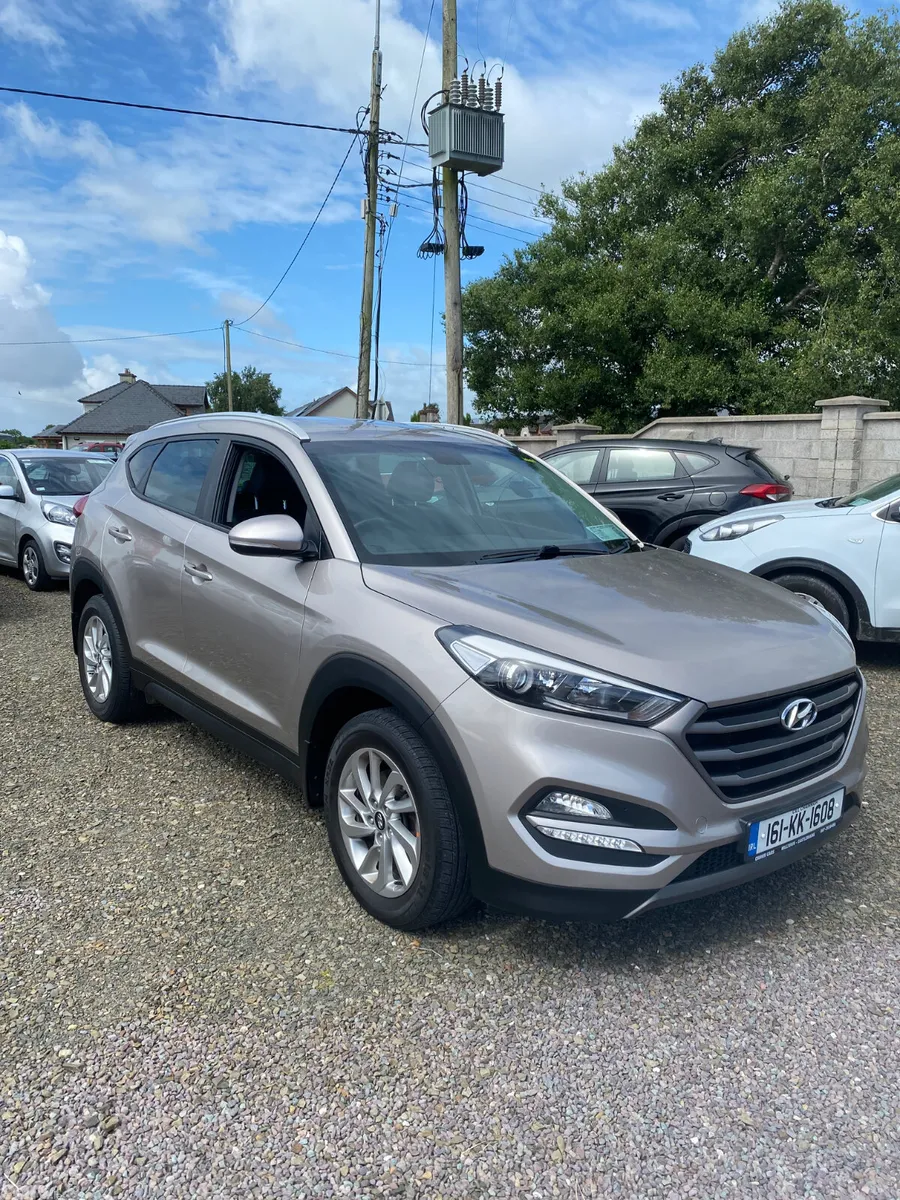 Hyundai Tucson SUV, Diesel, 2016, White