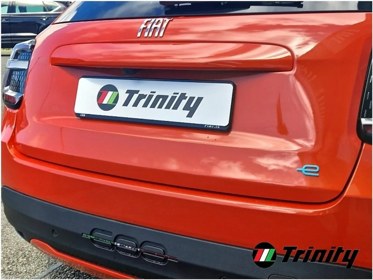 Fiat 600 SUV, Electric, 2026, Orange