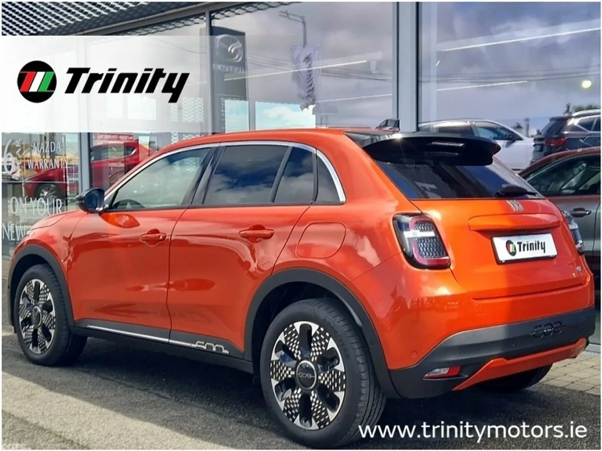 Fiat 600 SUV, Electric, 2026, Orange