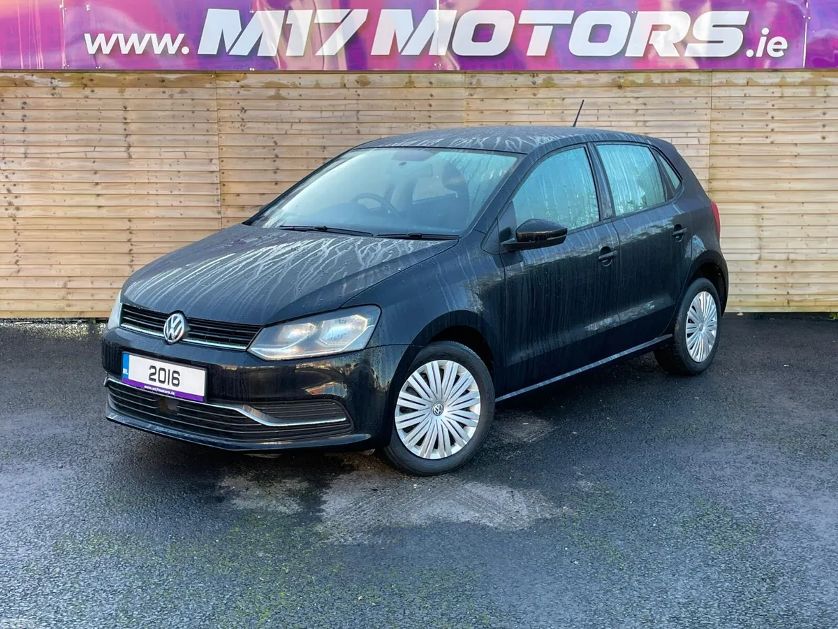 Volkswagen Polo Hatchback, Petrol, 2016, Black