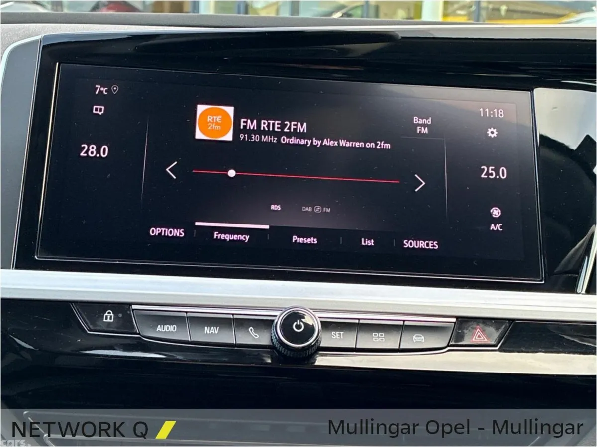 Opel Grandland SUV, Diesel, 2022, Red