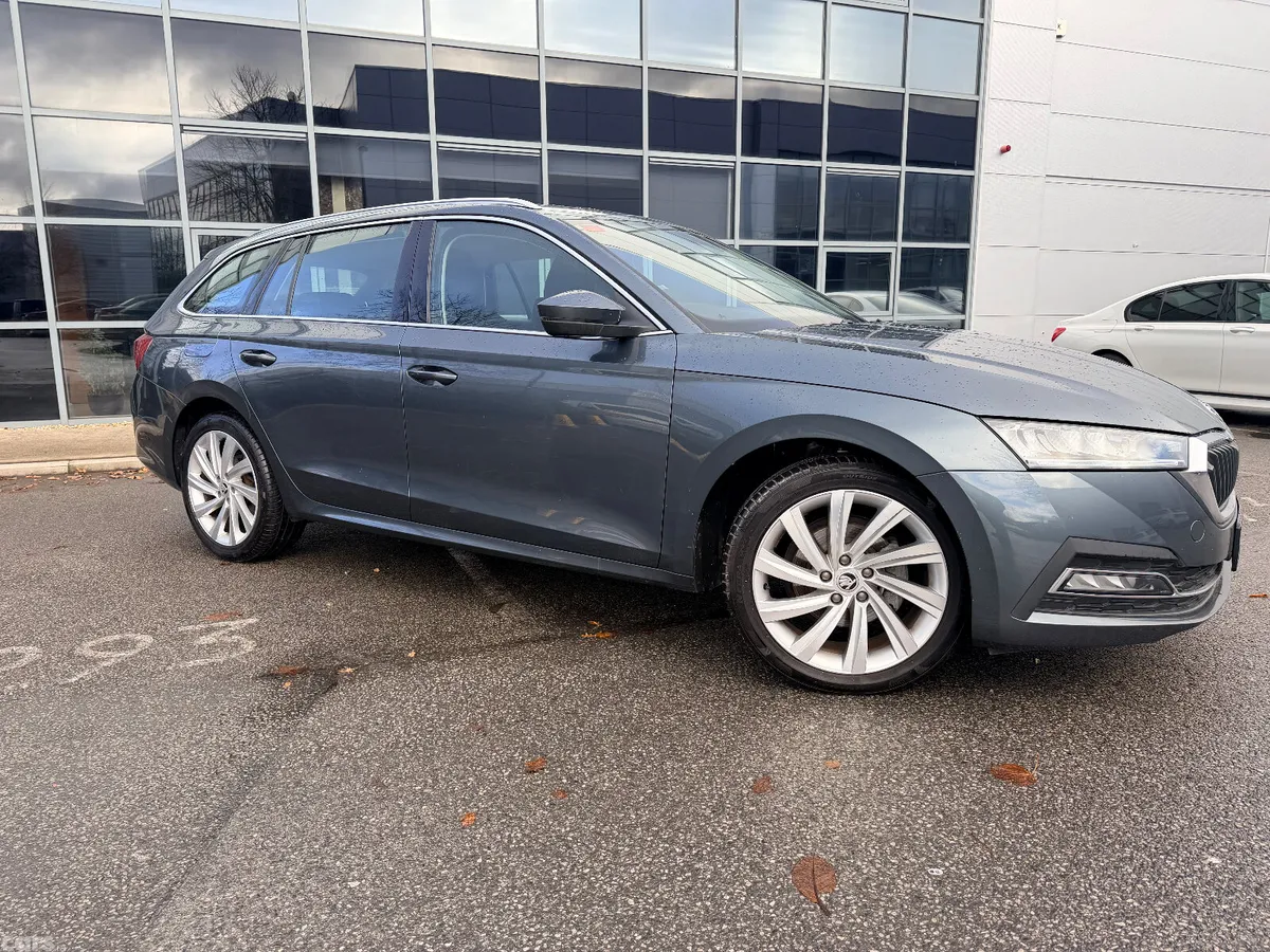 Skoda Octavia Estate, Diesel, 2021, Grey