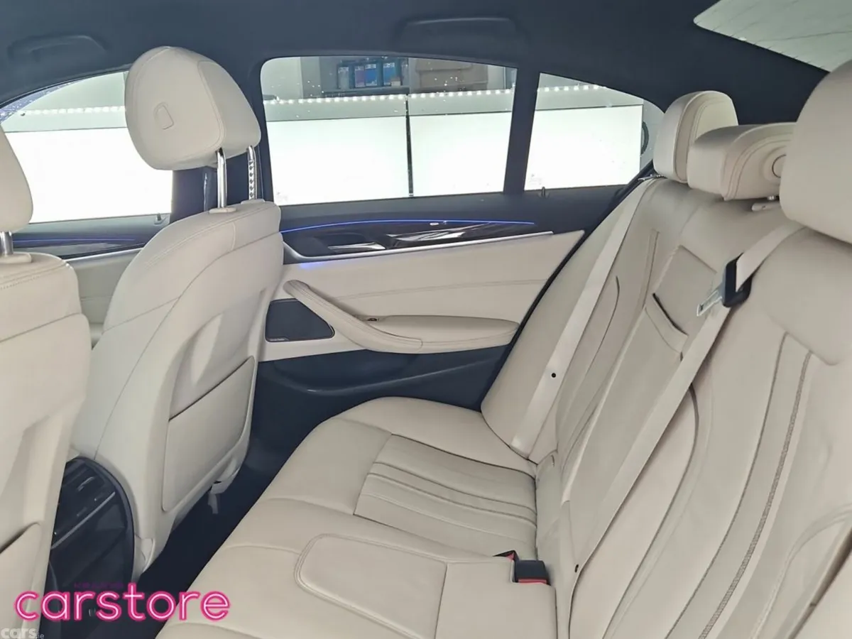 BMW 5-Series Saloon, Diesel, 2018, Blue