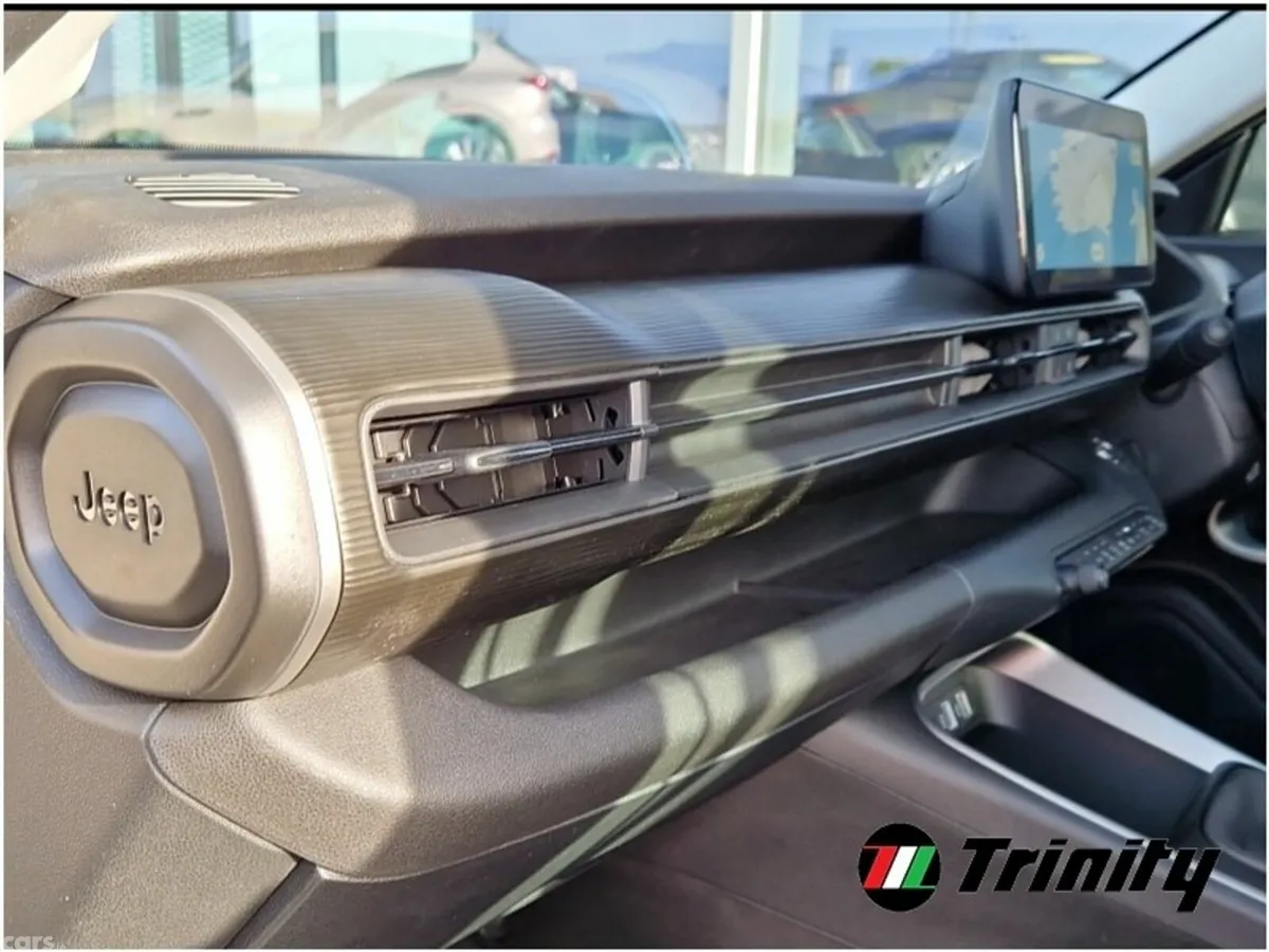 Jeep Avenger SUV, Petrol, 2026, Grey