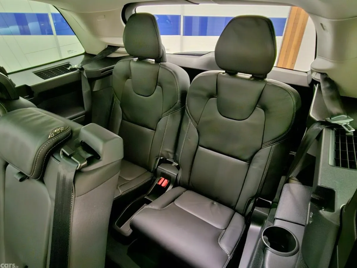 Volvo XC90 SUV, Petrol Plug-in Hybrid, 2026, Silver