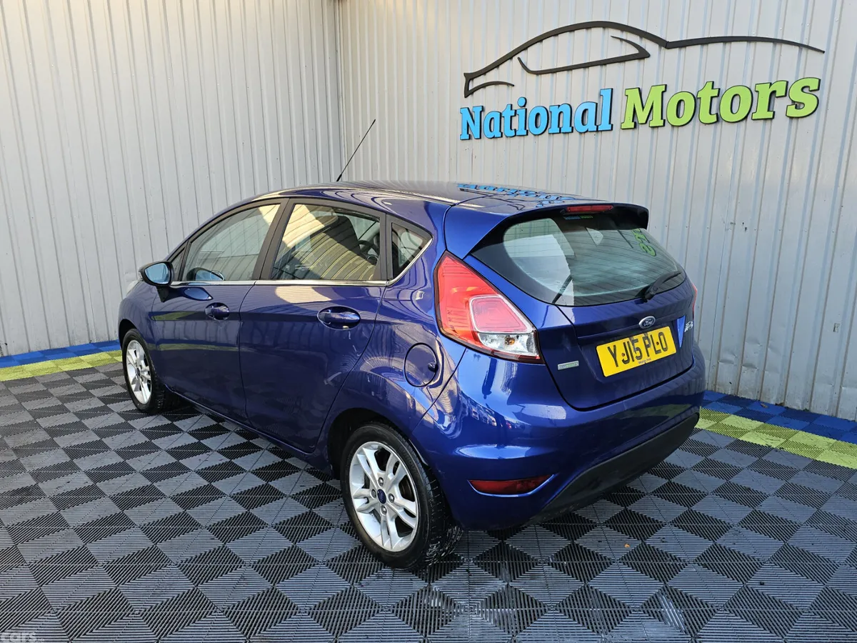 Ford Fiesta Hatchback, Petrol, 2015, Blue
