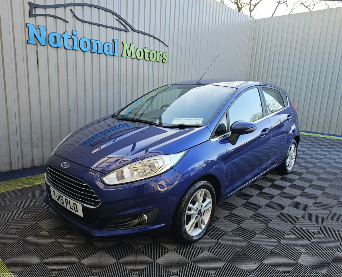 Ford Fiesta Hatchback, Petrol, 2015, Blue