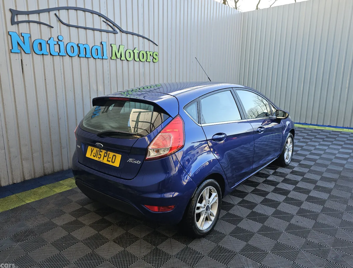 Ford Fiesta Hatchback, Petrol, 2015, Blue