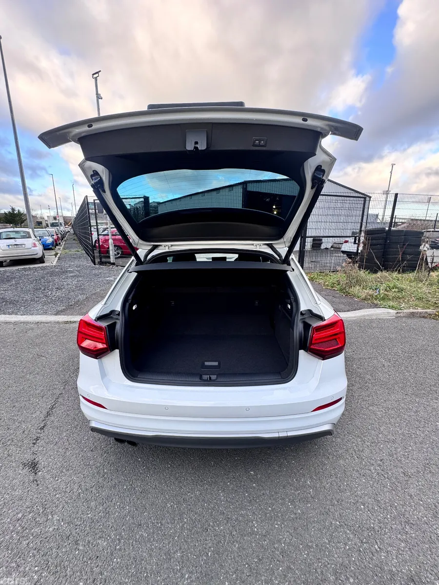 Audi Q2 SUV, Petrol, 2017, White