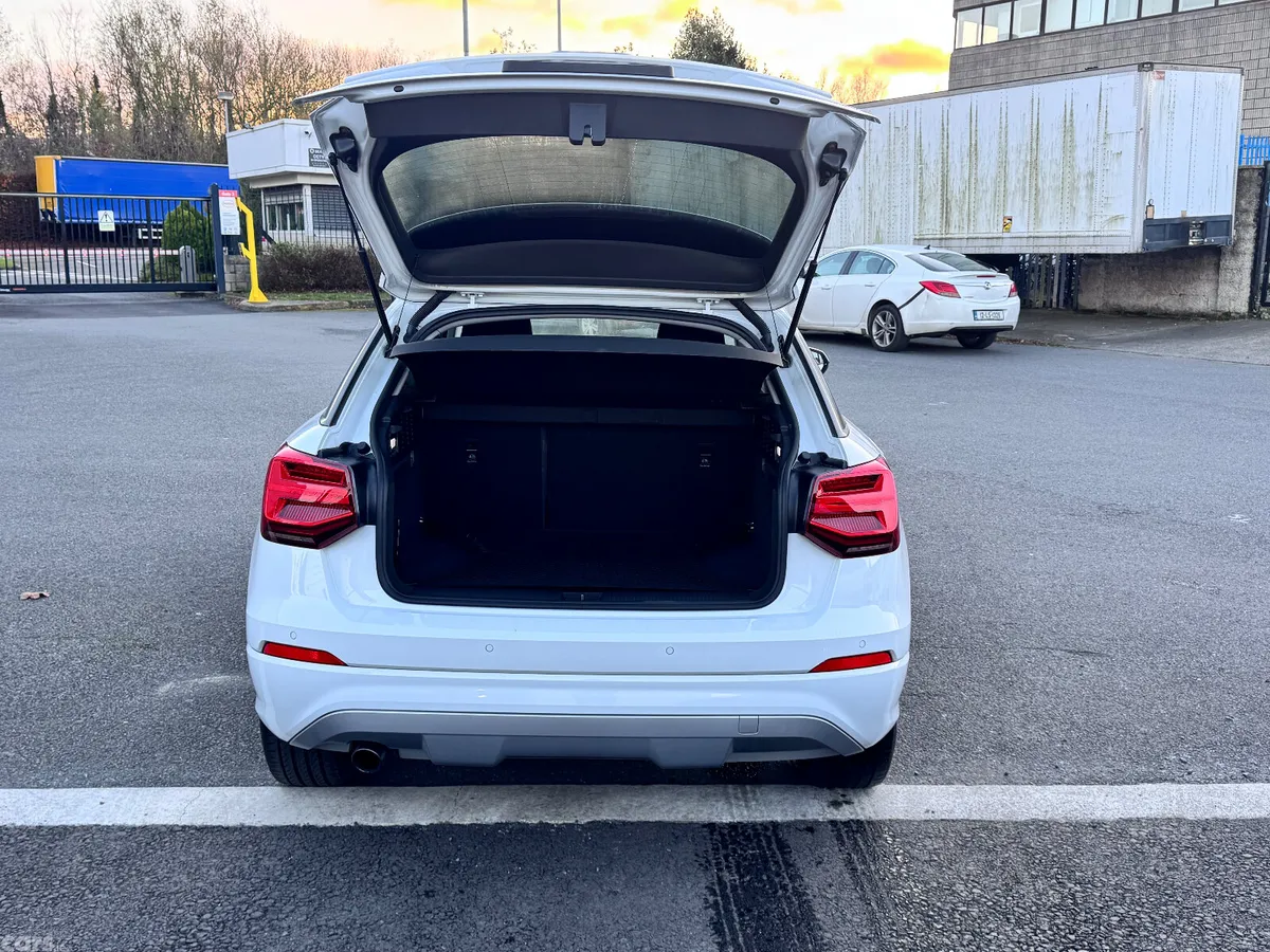 Audi Q2 SUV, Petrol, 2017, White