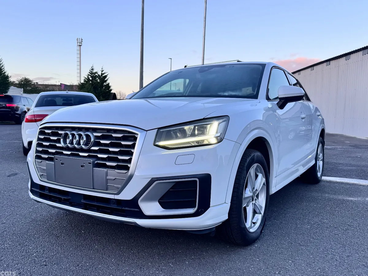 Audi Q2 SUV, Petrol, 2017, White