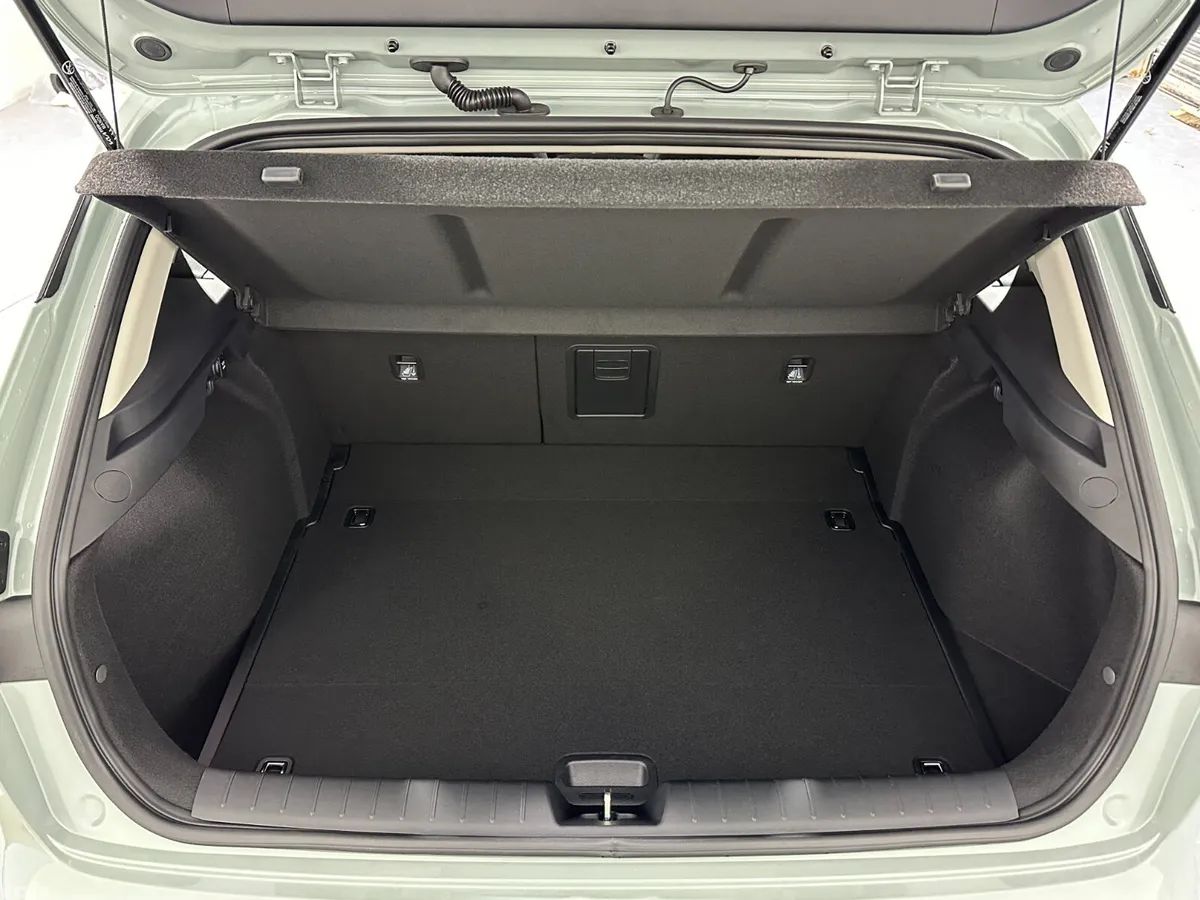 Kia K4 Hatchback, Petrol, 2026, Silver