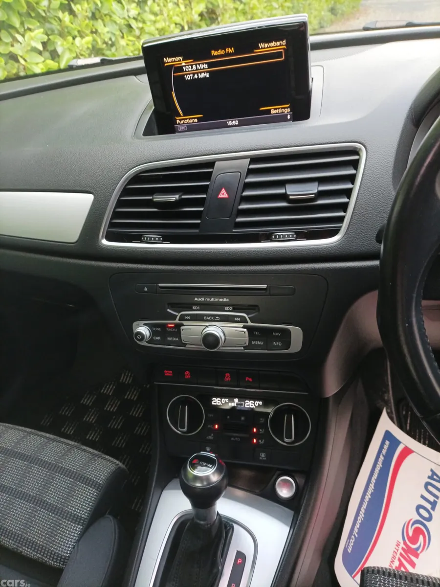 Audi Q3 Hatchback, Petrol, 2017, White
