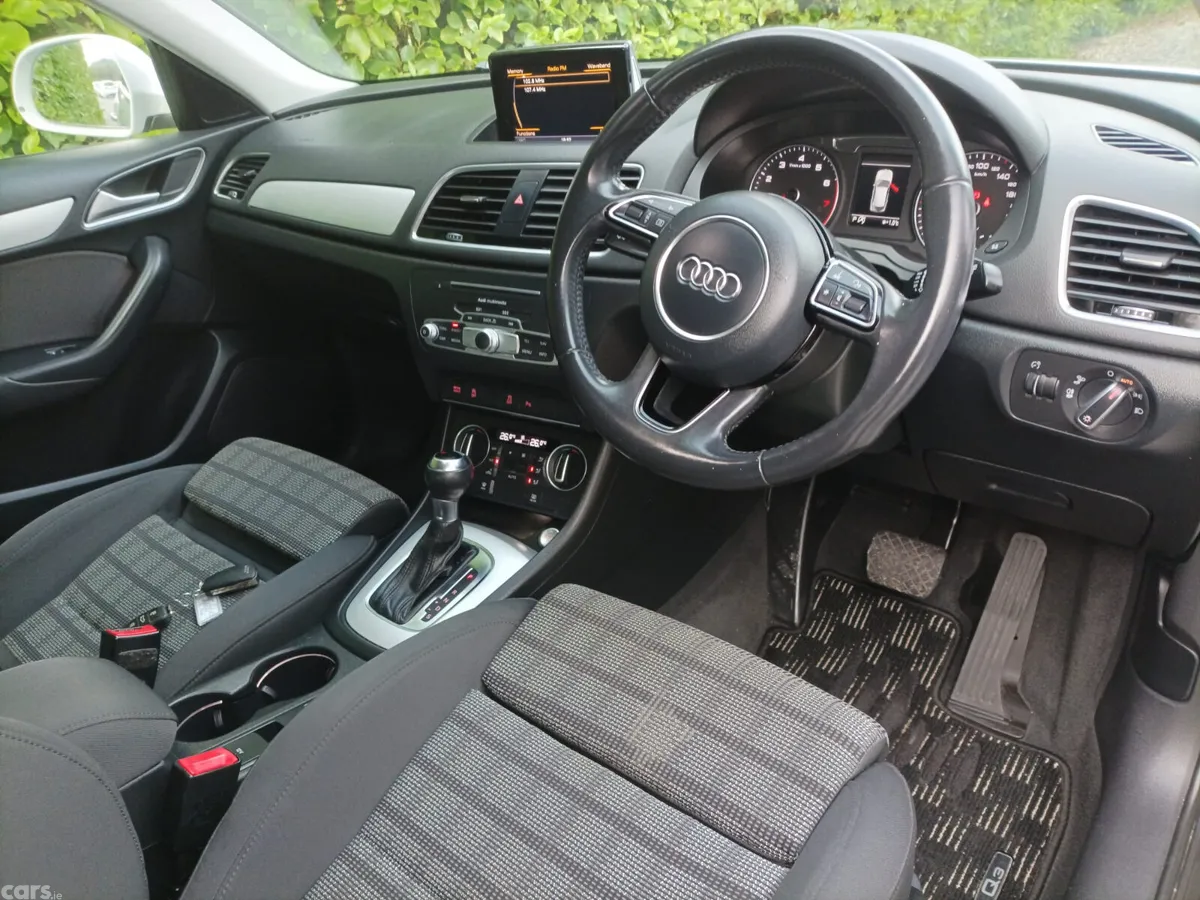 Audi Q3 Hatchback, Petrol, 2017, White
