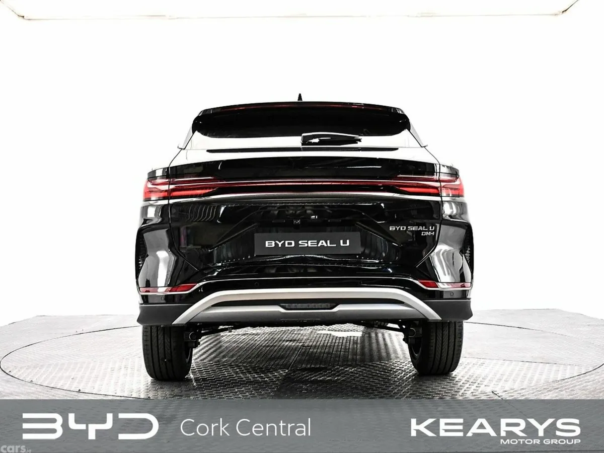 BYD SEAL U SUV, Petrol Plug-in Hybrid, 2027, Black