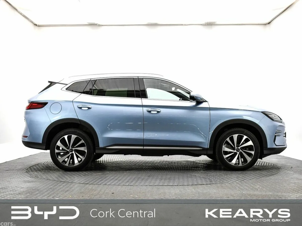 BYD SEAL U SUV, Petrol Plug-in Hybrid, 2027, Blue