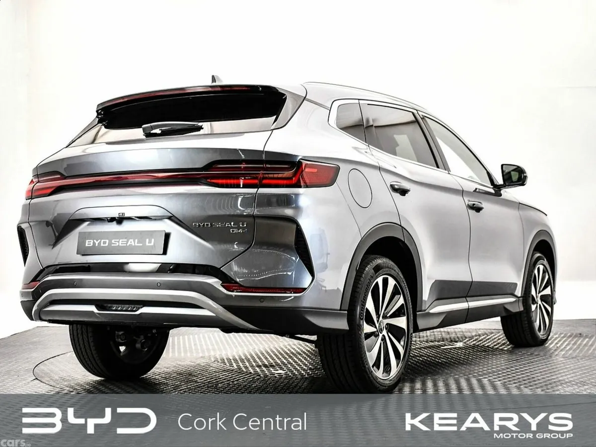 BYD SEAL U SUV, Petrol Plug-in Hybrid, 2027, Grey