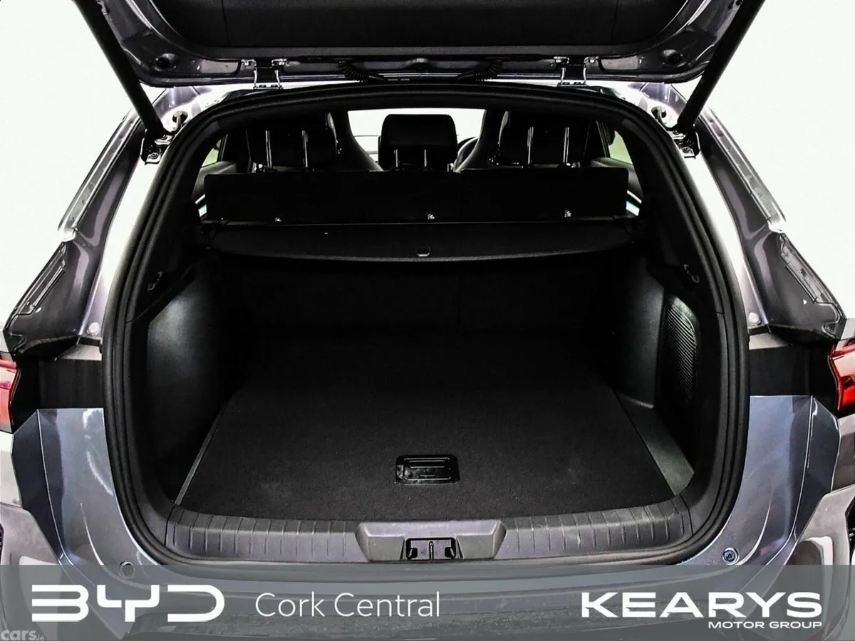 BYD SEAL U SUV, Petrol Plug-in Hybrid, 2027, Grey