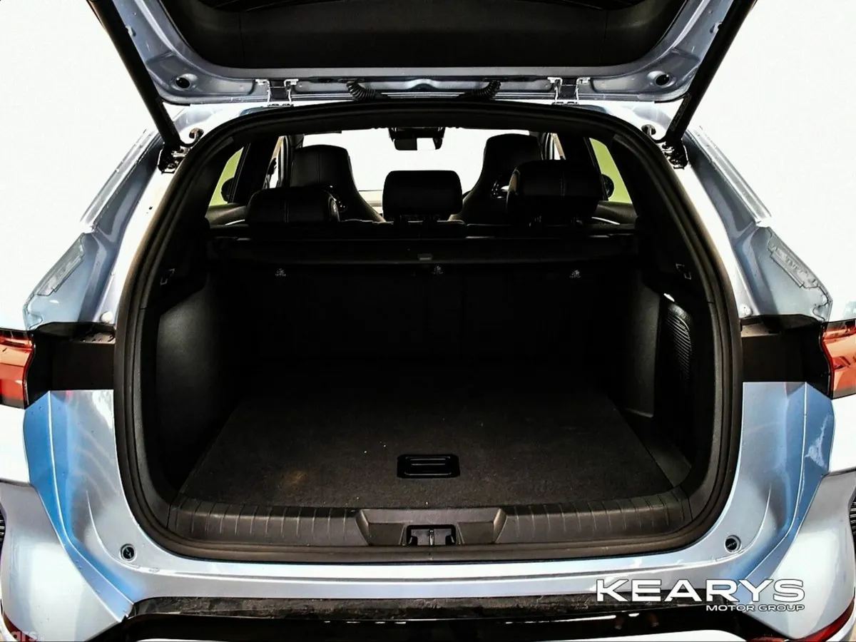 BYD SEAL U SUV, Petrol Plug-in Hybrid, 2027, Blue
