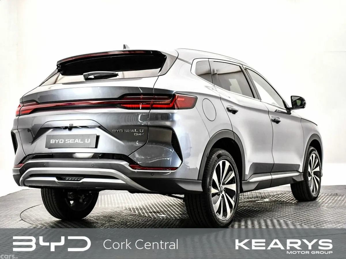 BYD SEAL U SUV, Petrol Plug-in Hybrid, 2027, Grey