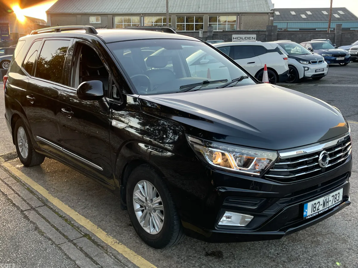 SsangYong Rodius MPV, Diesel, 2018, Black