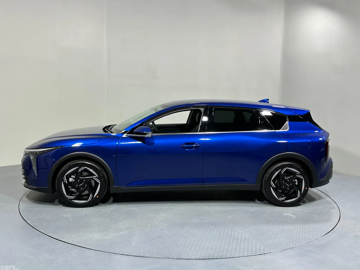 Kia K4 Hatchback, Petrol, 2026, Blue