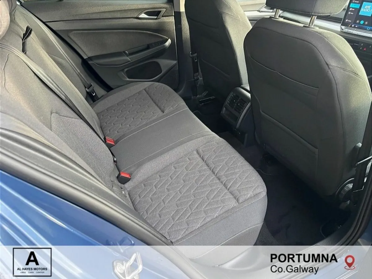 Volkswagen Golf Hatchback, Petrol, 2025, Blue