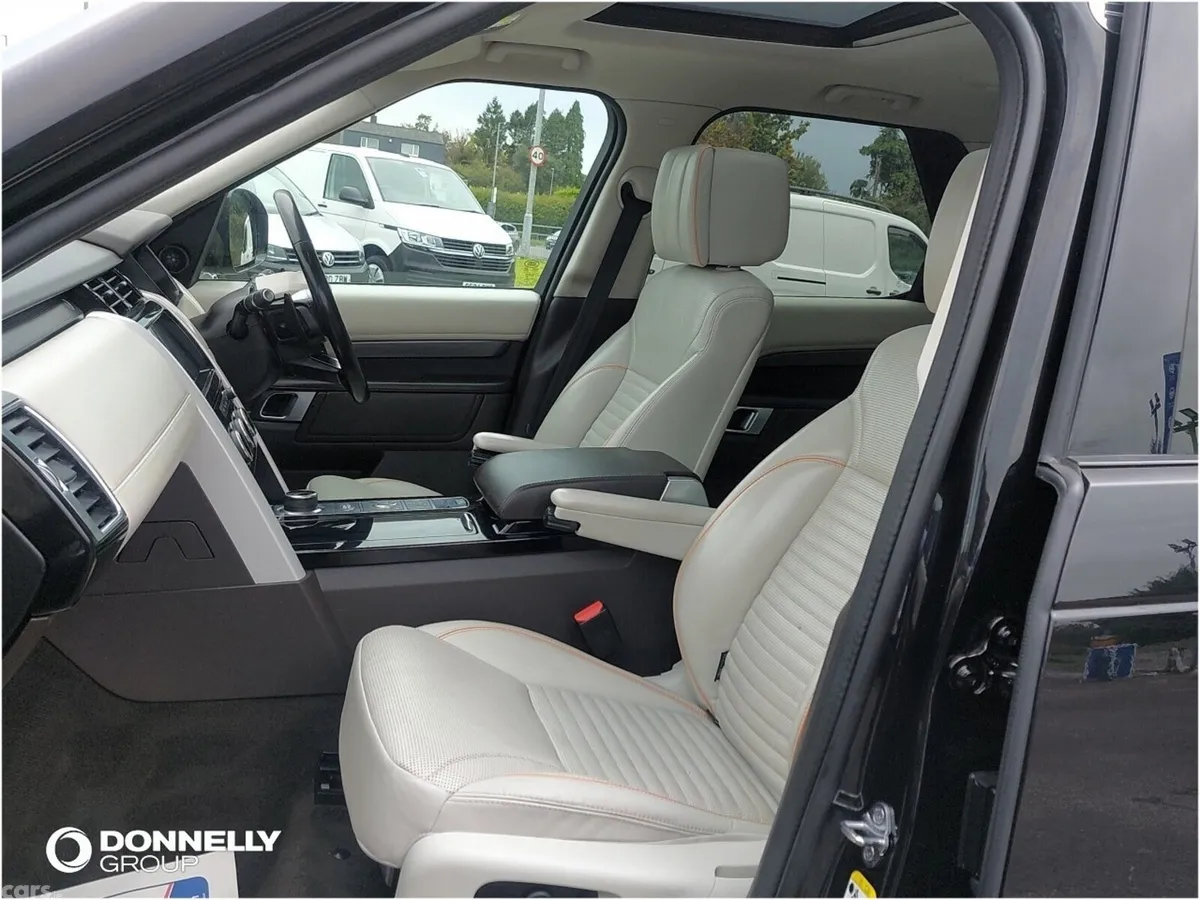 Land Rover Discovery SUV, Diesel, 2019, Black