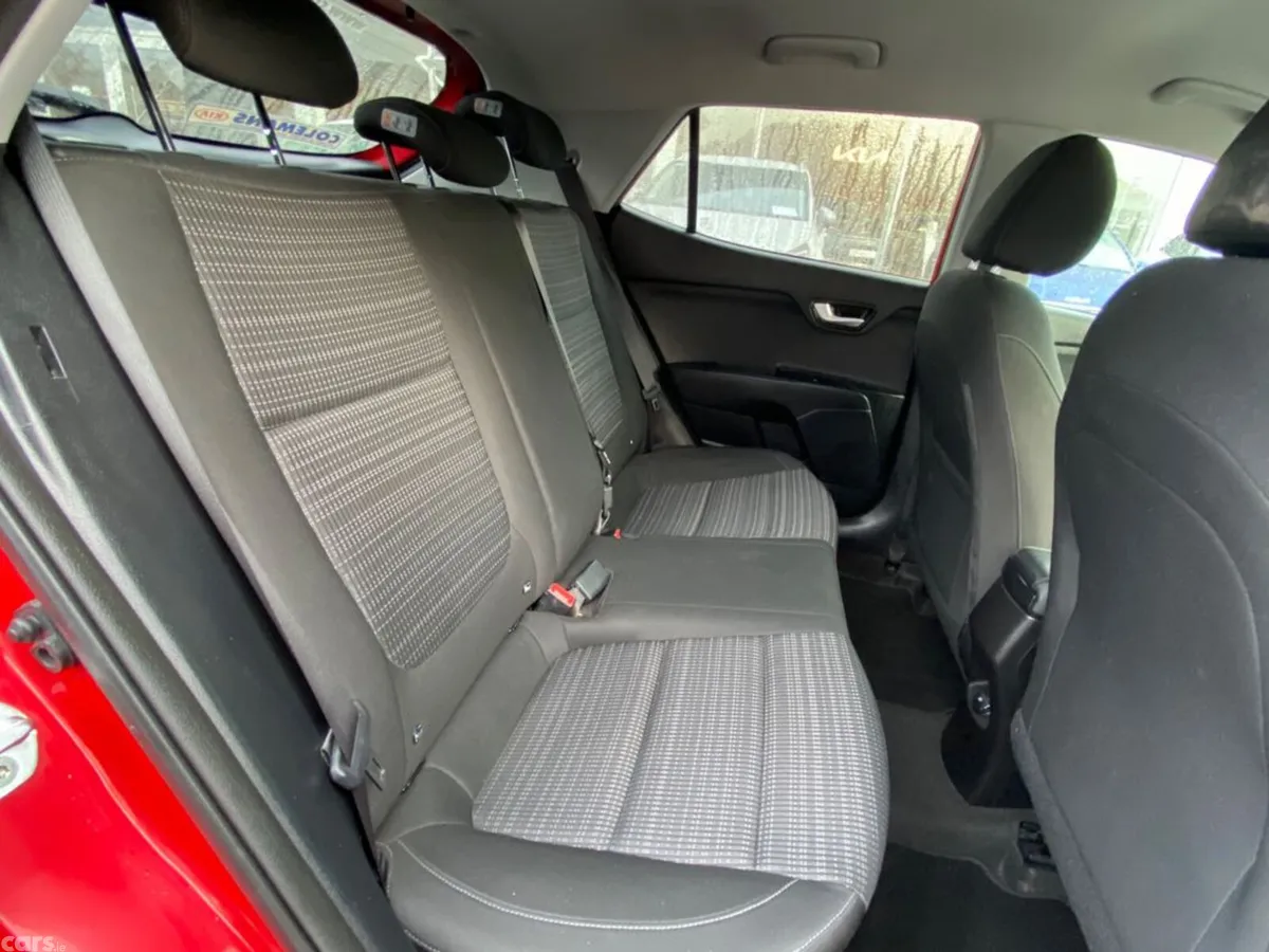 Kia Stonic Estate/Jeep, Diesel, 2018, Red