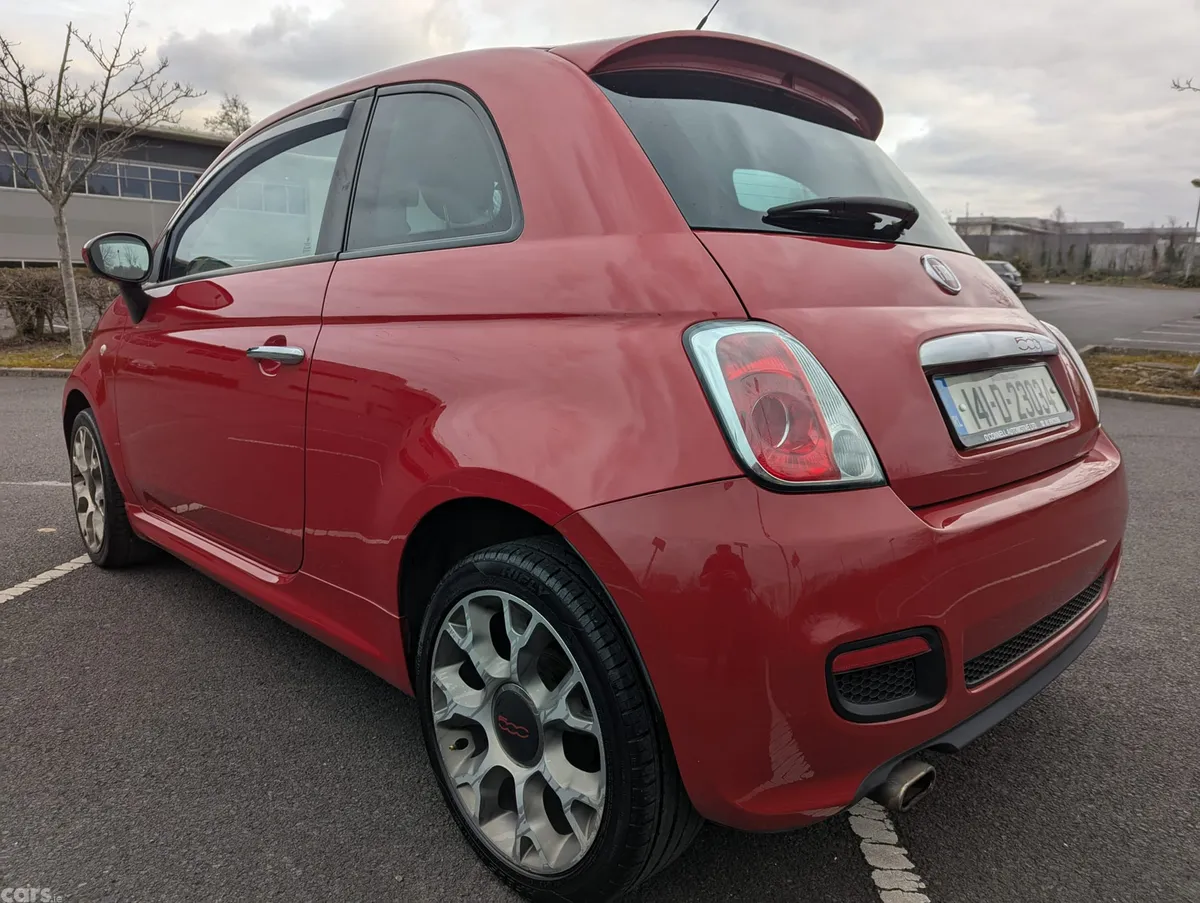 Fiat 500 Hatchback, Petrol, 2014, Red