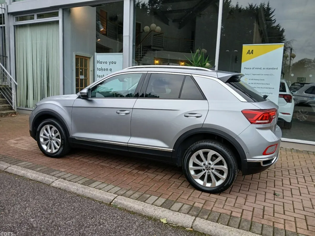 Volkswagen T-Roc SUV, Petrol, 2022, Silver
