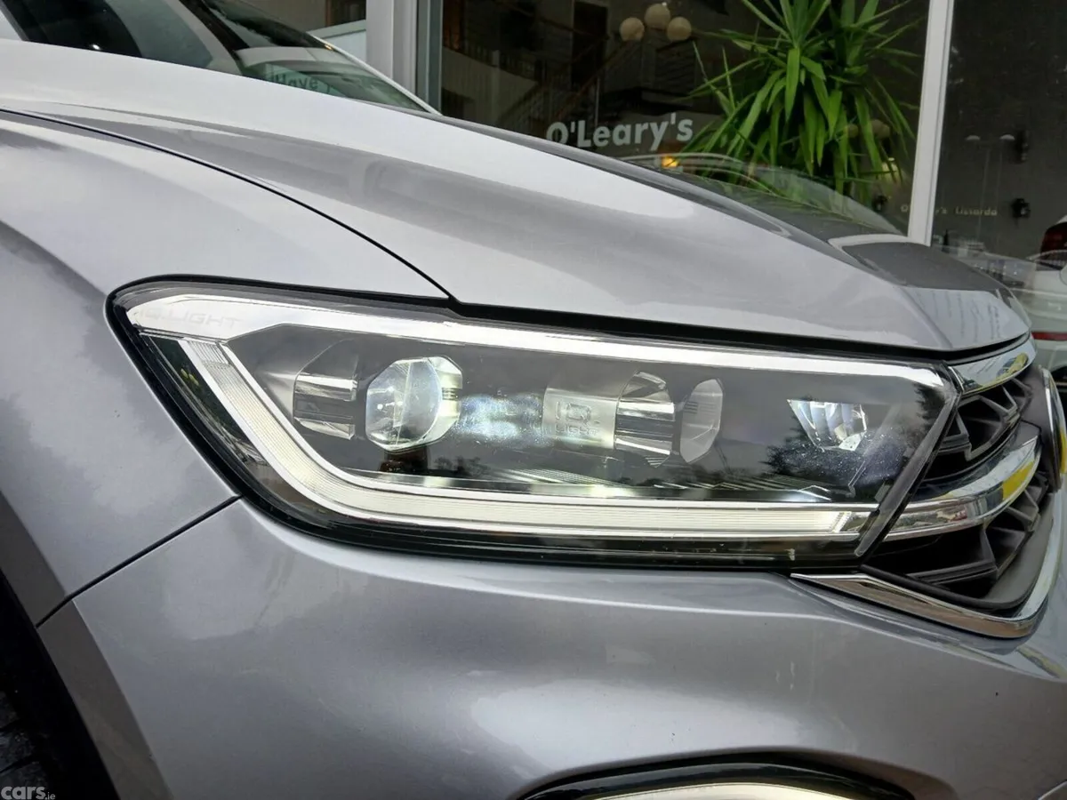 Volkswagen T-Roc SUV, Petrol, 2022, Silver