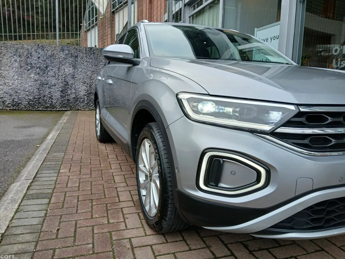 Volkswagen T-Roc SUV, Petrol, 2022, Silver