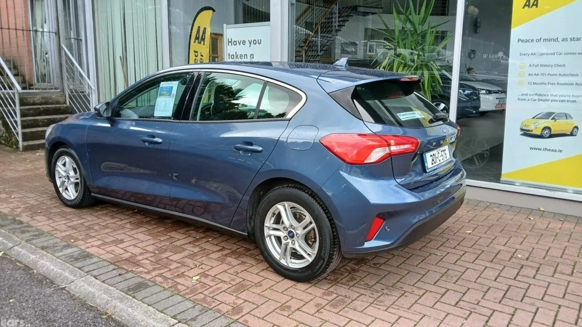 Ford Focus Hatchback, Petrol, 2020, Blue