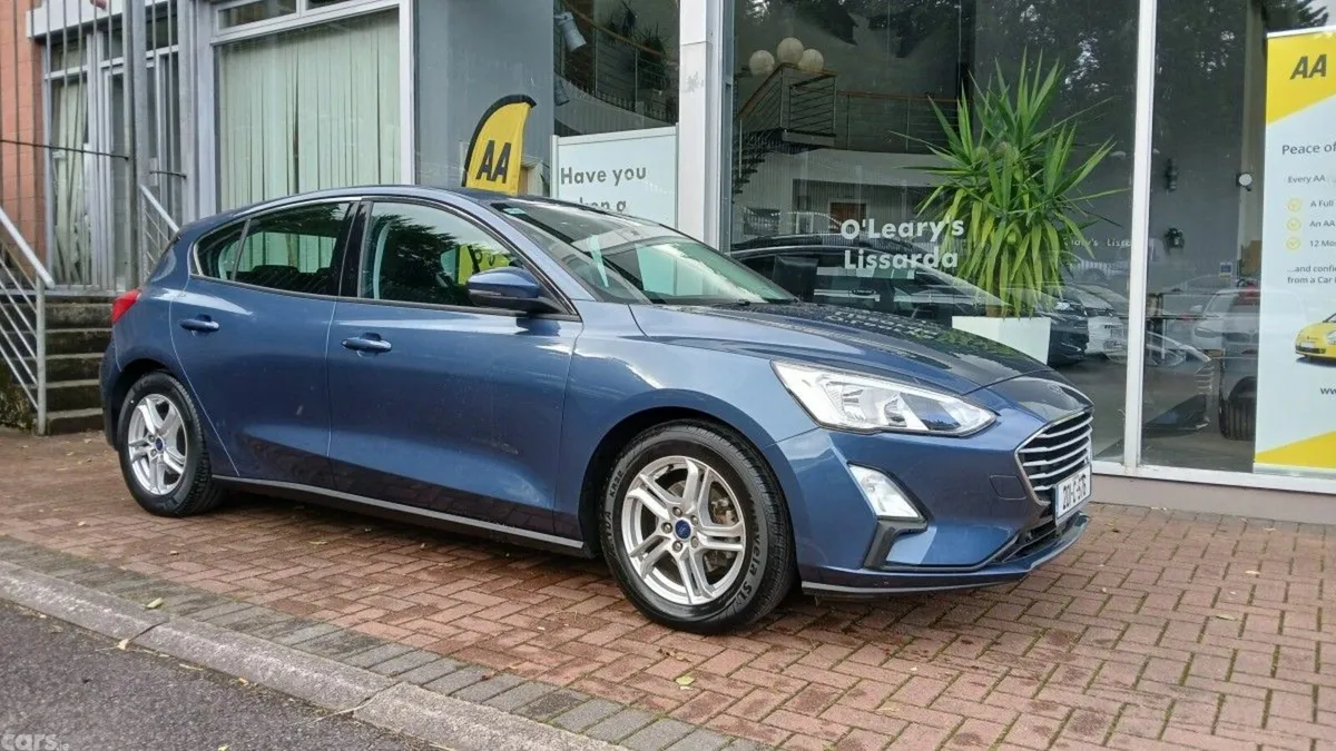 Ford Focus Hatchback, Petrol, 2020, Blue