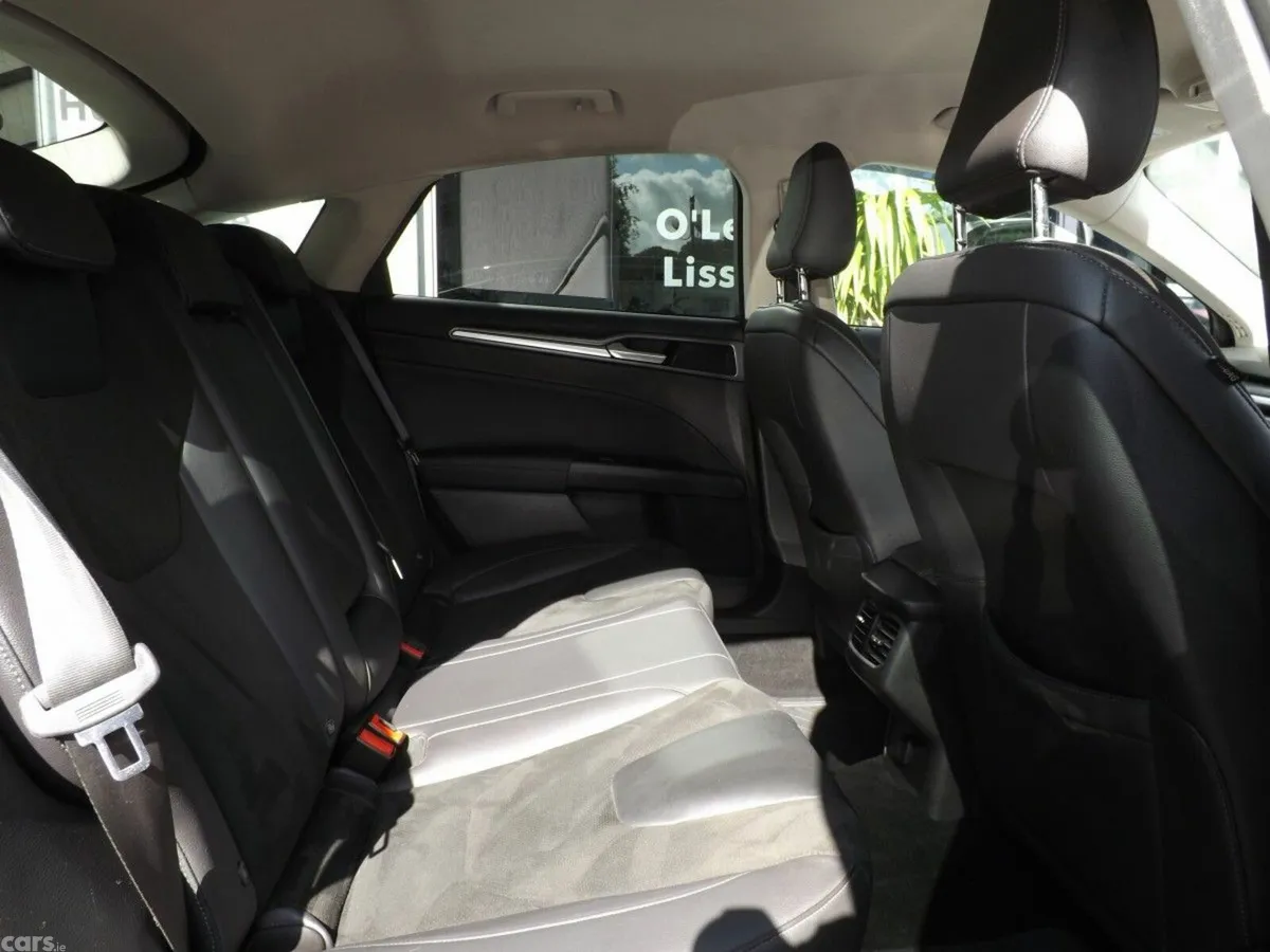 Ford Mondeo Hatchback, Diesel, 2018, Grey