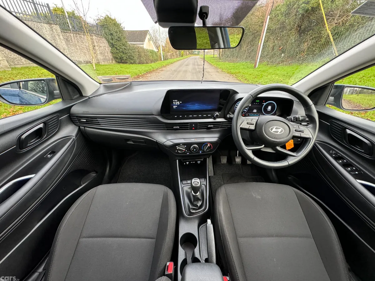 Hyundai i20 Hatchback, Petrol, 2025, Blue