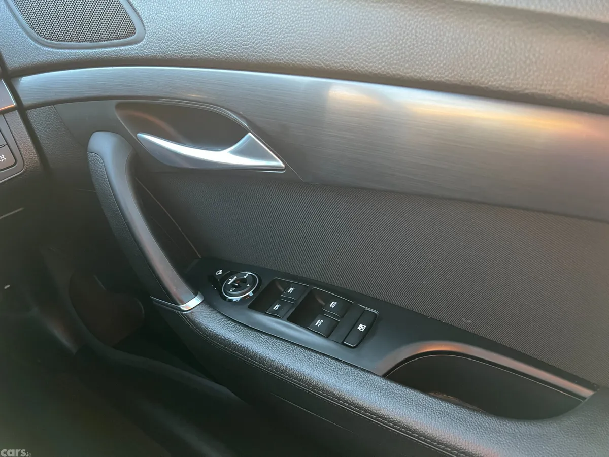 Hyundai i40 Estate, Diesel, 2016, Silver
